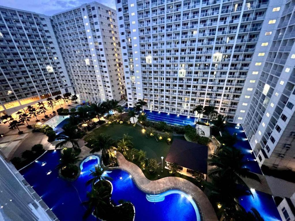 Shore Residence D7 Near Mall Of Asia & Airport 마닐라 외부 사진